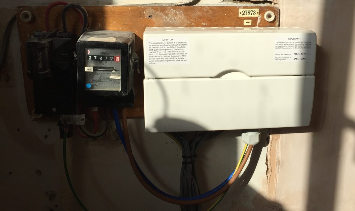 Signs your fuse board needs replacing